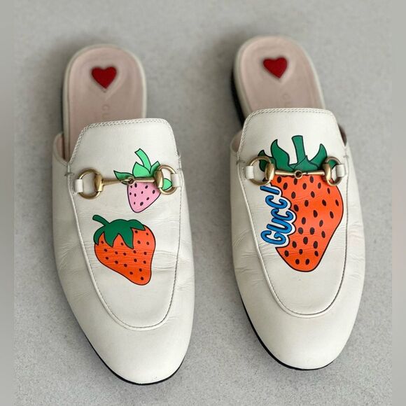 Gucci Princetown Leather Off White Strawberry Slip on Horsebit Flat Mules Sz 38 - Picture 1 of 12